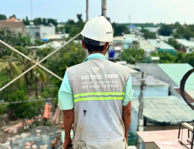 Nhà cổ điển anh Quyết