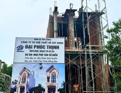 Nhà cổ điển anh Quyết